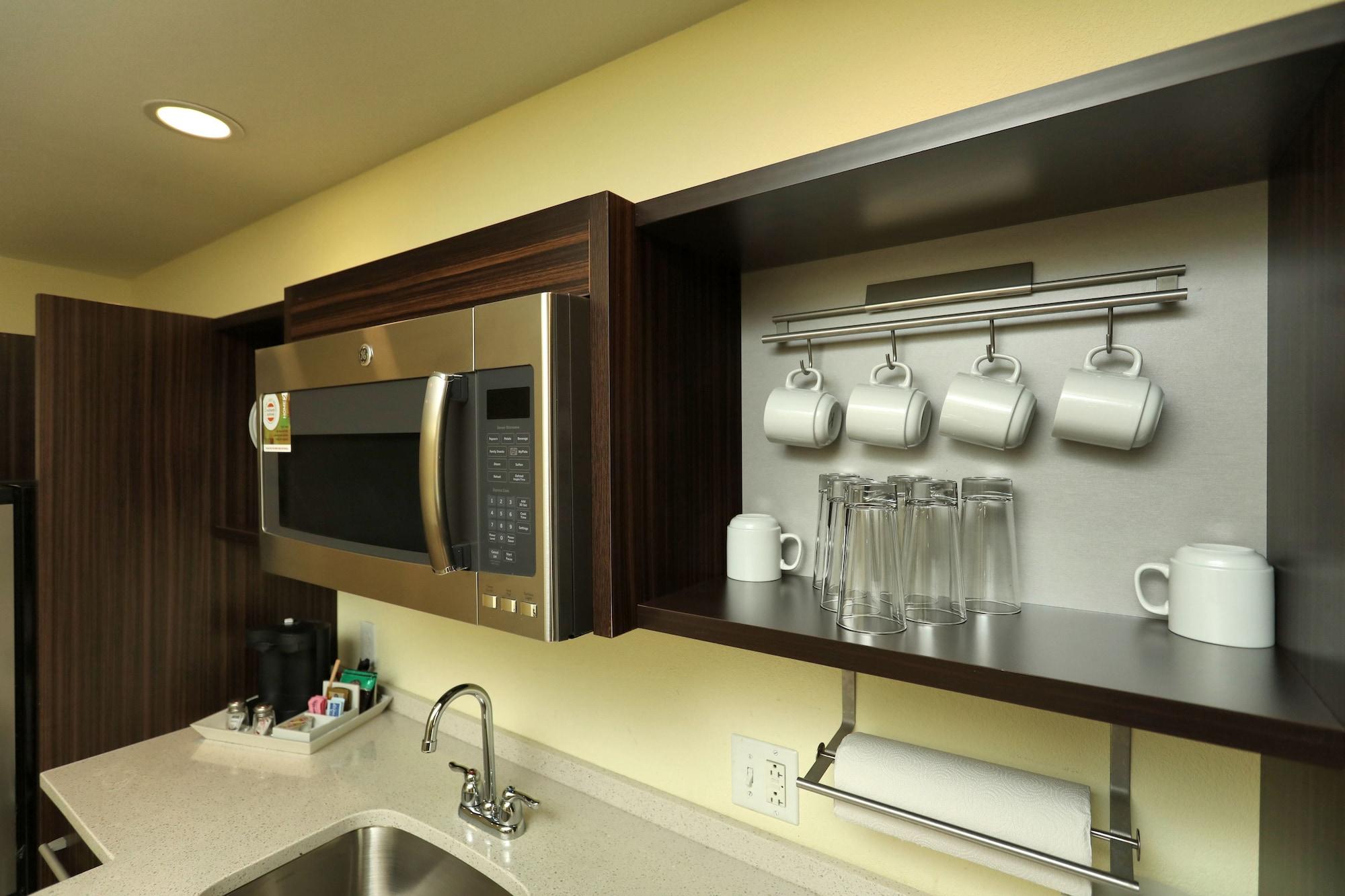 Home2 Suites By Hilton Erie Exterior foto