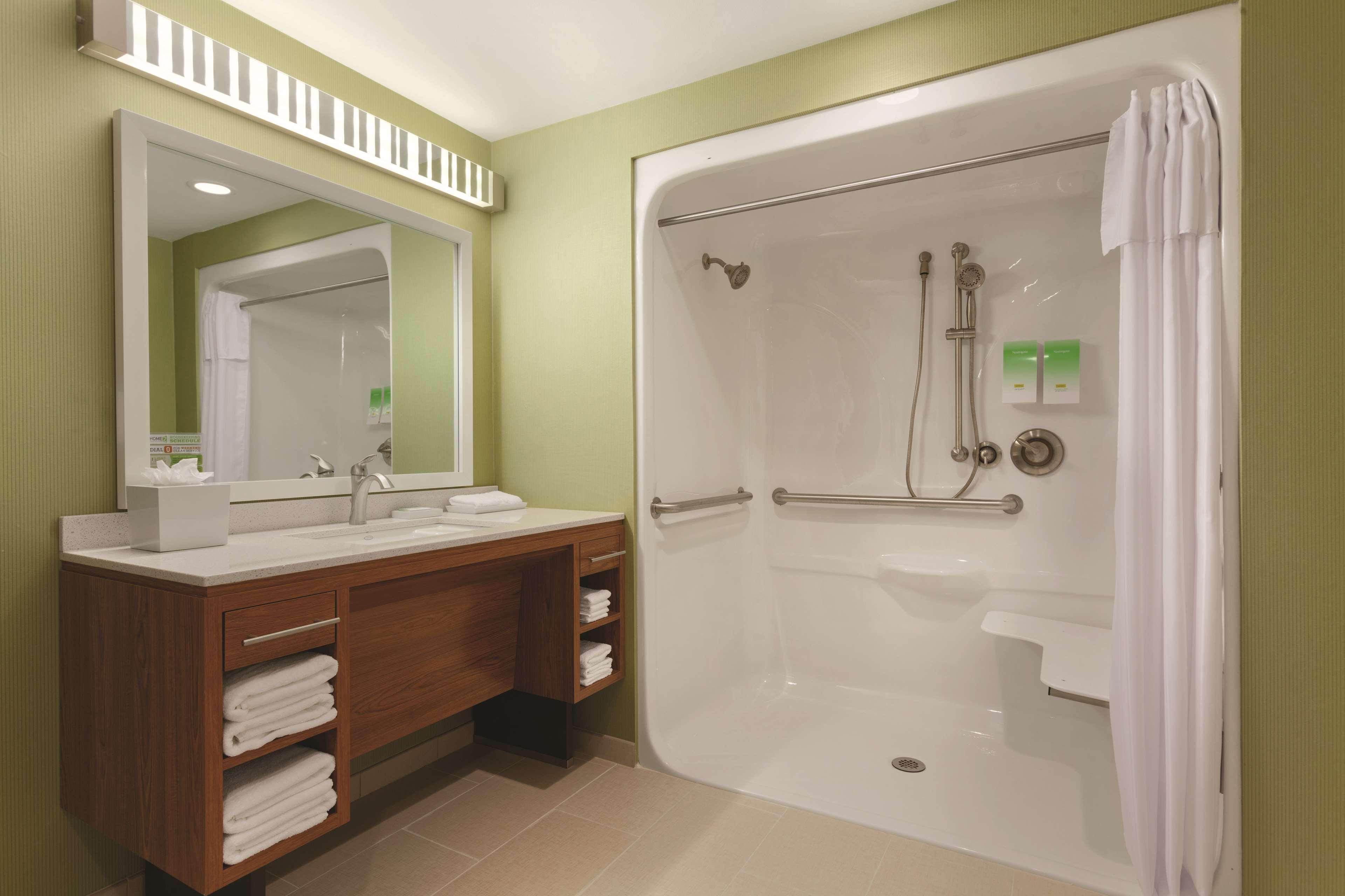 Home2 Suites By Hilton Erie Exterior foto
