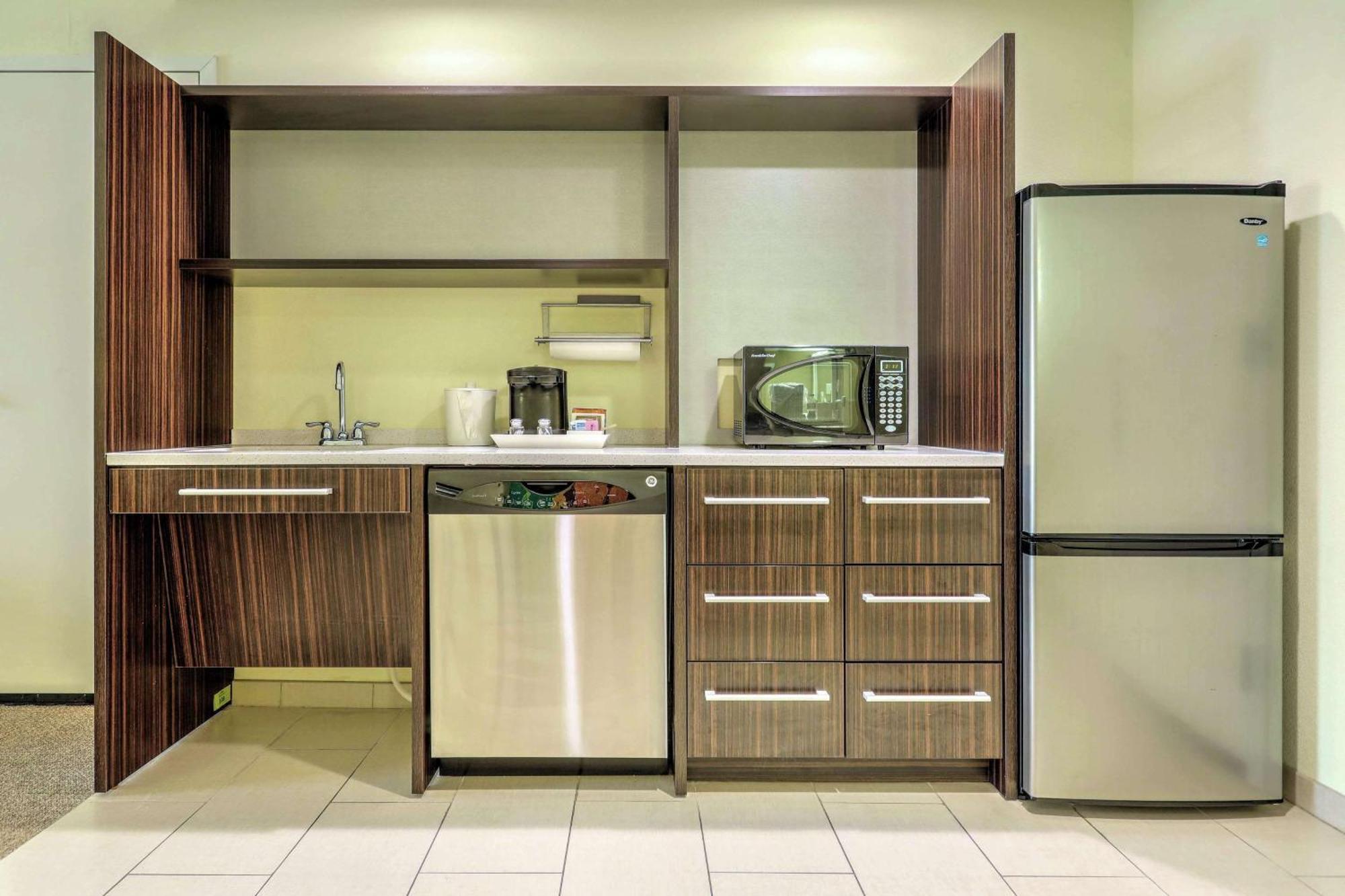 Home2 Suites By Hilton Erie Exterior foto